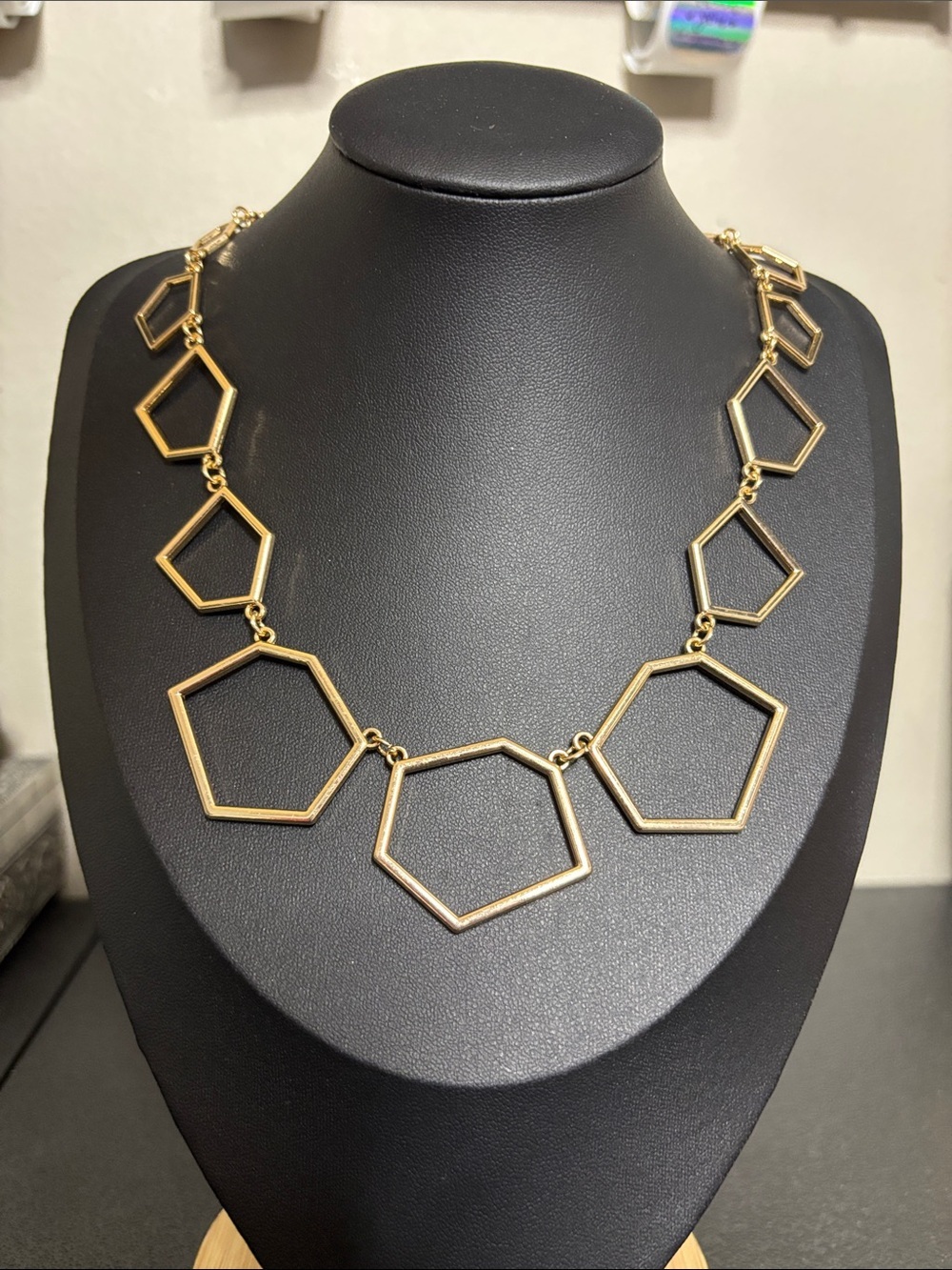Gold Geometric Pentagonal Link Necklace - Women Jewelry